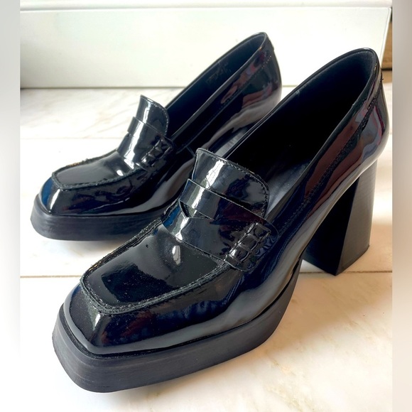 ALOHAS Shoes - Alohas black patent leather chunky heel platform loafers excellent condition